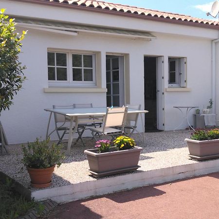 Familly Villa Avrille  Exterior photo